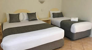 Twin bedroom accommodation in Rockhampton